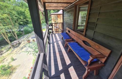 Polany House | Duży drewniany domek nad rzeką, Obidza 381, Łącko