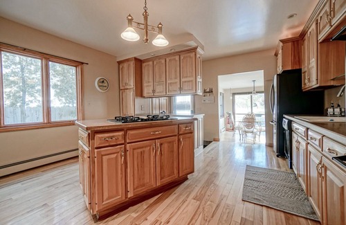 Fox Lake House | Dual Lake Houses on Mineola Bay