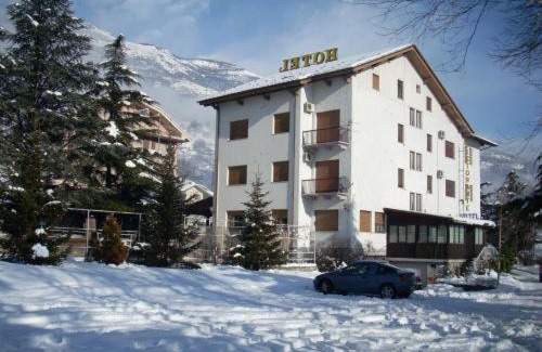 Nus Hotel | Dujany