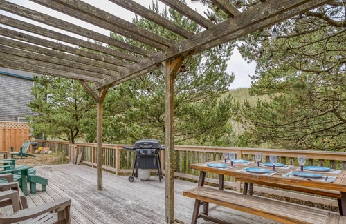 Shorepine Village House | Dune Grass