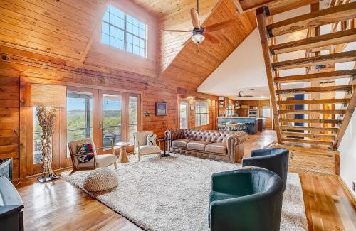 Travis Settlement House | Dusty's Hill Country Cabin