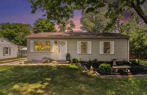 New Buffalo House | Eagle's Beach Nest