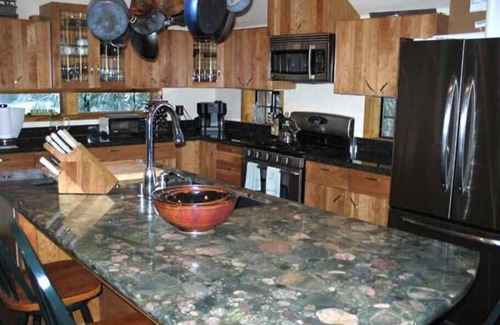 Olympic Valley House | Eagles Executive Lodge Two Houses Hottubs & Palisades Views