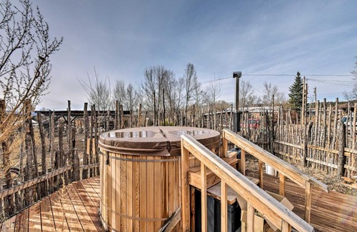 San Cristobal House | Eco Cabin w/ Mtn View - Near Taos Ski & Town!
