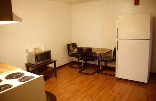 Downtown Anchorage Hotel | Econo Inn Anchorage
