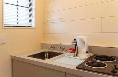 Addington Hotel | Econo Lodge Canterbury Court