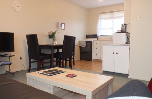 Addington Hotel | Econo Lodge Canterbury Court