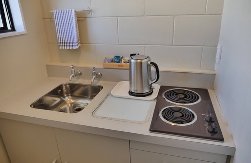 Addington Hotel | Econo Lodge Canterbury Court