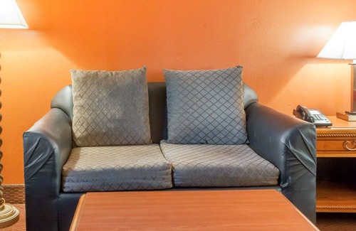 Hobbs Hotel | Econo Lodge Hobbs
