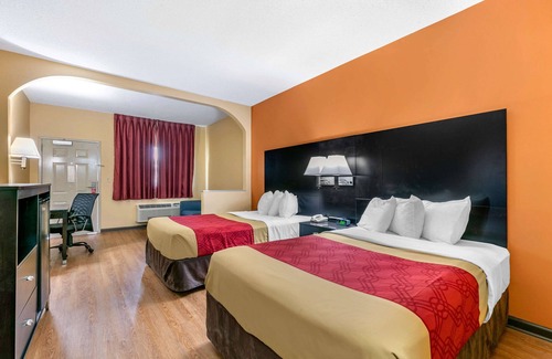 Northport Hotel | Econo Lodge Northport - Tuscaloosa