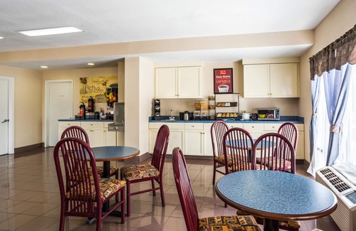 Picayune Hotel | Econo Lodge Picayune