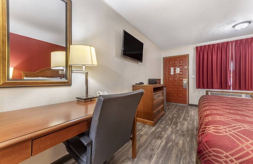 Wooster Hotel | Econo Lodge Wooster