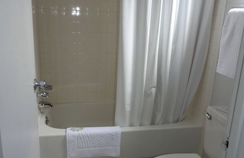Eureka Springs Hotel | Edelweiss Inn