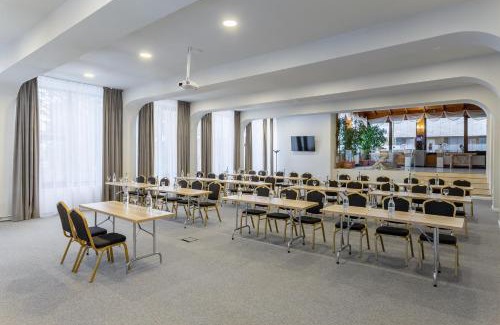 Cioplea Hotel | Eden Grand Resort