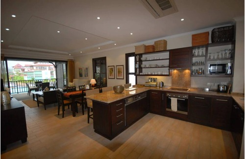 Mahe Island Apartment | Eden Island Apartment, beach at 90 meters, garden, golfcar, Kayaks