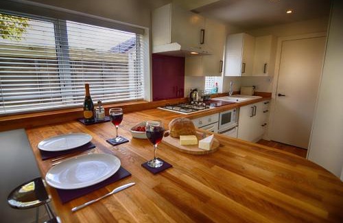 Nefyn Apartment | Ednyfed Apartment