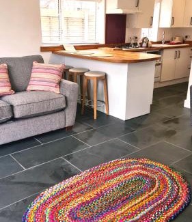 Nefyn Apartment | Ednyfed Apartment