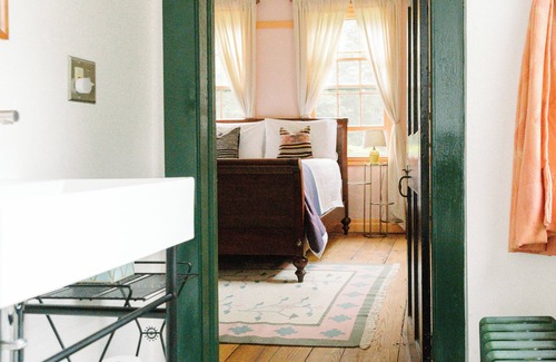 Old Mystic Bed & Breakfast | Eileen of Mystic