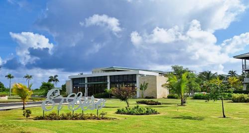 Punta Cana Resort | El Beso Adults Only At Ocean El Faro - All Inclusive