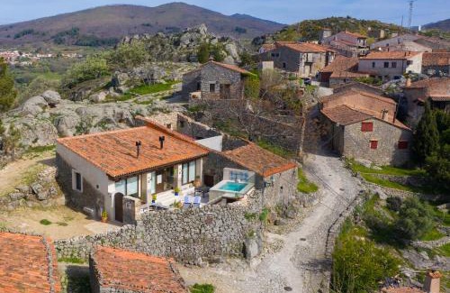 Trevejo House | El Escondite del Agua