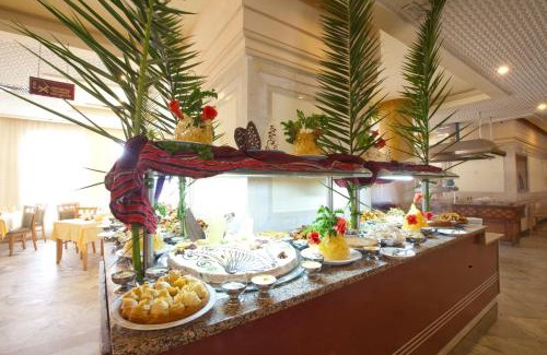 Yasmine Hotel | El Mouradi El Menzah
