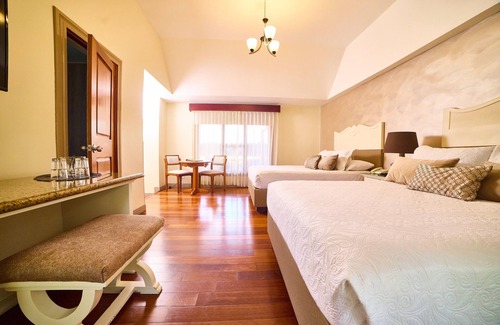 San Antonio de Belen Hotel | El Rodeo Estancia Boutique Hotel & Steakhouse