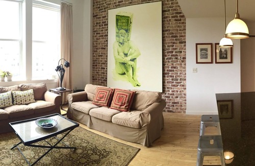 City Center Condo | Elegant 2BR/2BA in the heart of Downtown RVA with secured parking (30 day min)