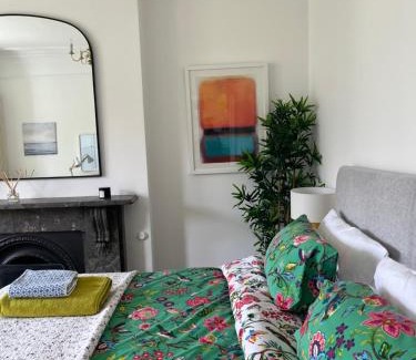Royal Tunbridge Wells Apartment | Elegant Bloomsbury Apartment in Tunbridge Wells