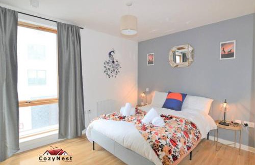 Reading Apartment | Elegant Central Self Contained Flat by CozyNest.