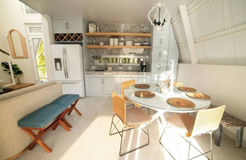 Corozal Ski Chalet | Elegant chalet 2 minutes from the beach Ideal families