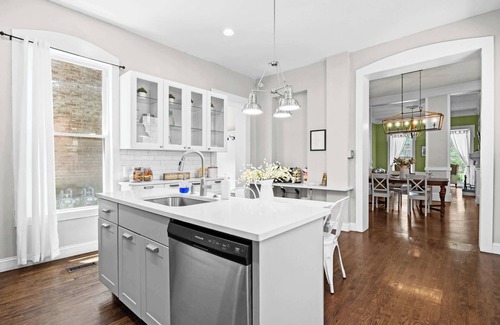 Old Louisville House | Elegant Manor w/Private Yard & Modern Amenities!