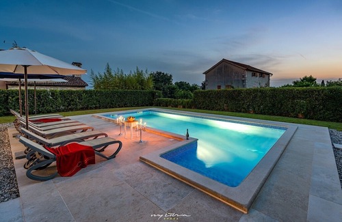 Labinci Villa | Elegant villa with private pool near Porec