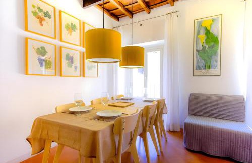 Rione IV Campo Marzio Apartment | Elegantis Josephine Suite - Elegance near Spanish Steps Trevi and Pantheon
