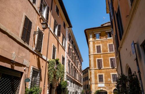 Rione IV Campo Marzio Apartment | Elegantis Josephine Suite - Elegance near Spanish Steps Trevi and Pantheon