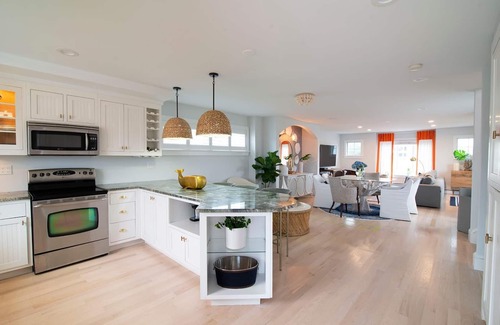 Groton House | Elevate your New England beach retreat experience - Mystic/Foxwoods/Mohegan