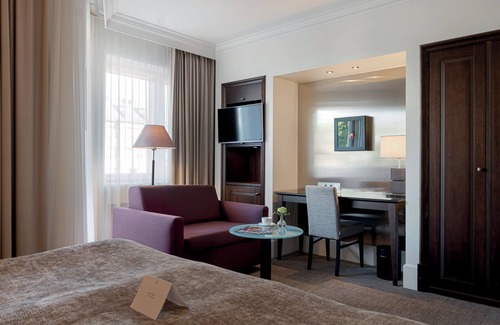 Centrum Hotel | Elite Park Avenue Hotel