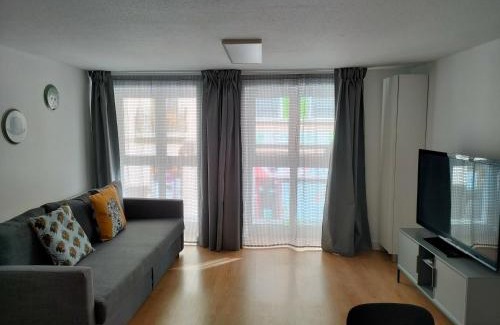 Almansa Apartment | ELIZABETH TOWERS