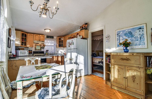 Bartlett Cottage | Ellis River Cottage ~ 3 Mi to Attitash Mountain!