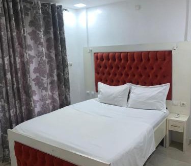 Douala Apartment | Elvira Home