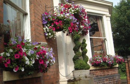 Wolverhampton Hotel | Ely House Hotel