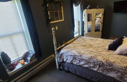 Linn Bed & Breakfast | Ely Manor