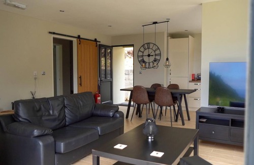 Saint Helena Cabin | Enchanting 1-bedroom lodge in Saint Helena