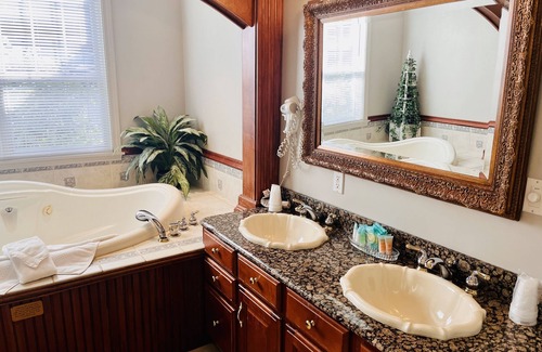 Bartlett Resort | Enjoy Amazing Views @ 1BR Chateâu w/1 King + Sofa