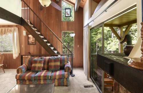 Kings Beach House | Enjoy Forest Views Retreat at Kingswood Village