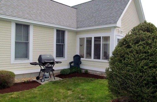 Summer Village Cottage | Enjoy our super "cute" Summer Village cottage!