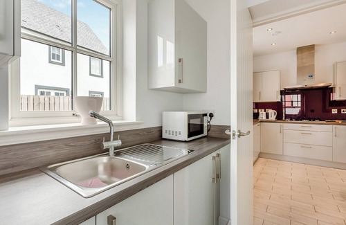 Balloch Cottage | Enjoy the décor and all the space that this house has to offer.