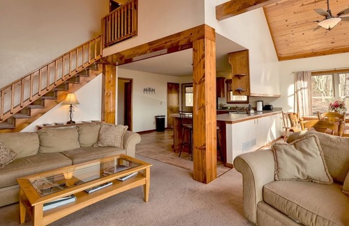 Riverton Cabin | Enjoy the Views from the Highest Mountain in West Virginia!