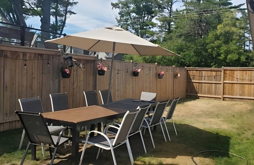 Wasaga Beach House | Entire Bungalow in Wasaga Beach ⛱️