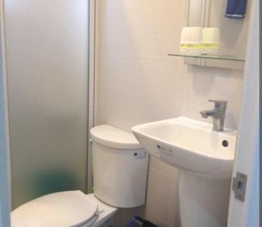 Daet House | Entire Home Fully Furnished Netflix AC Auto washer and Dryer