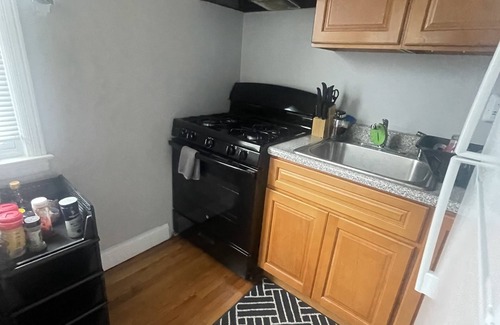 Uniondale House | Entire n2 BedRoom Duplex home walk to Hofstra University and Nassau Coliseum